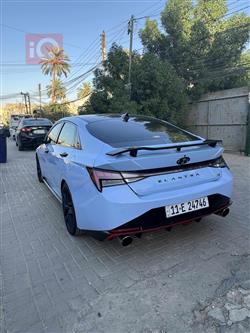 هیوندای ئەلەنترا